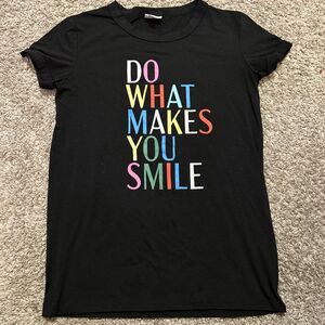 WOMENS SHIRT -LULAROE-LIV TEE-COTTON POLYESTER Do What Makes You Smile-SIZE S